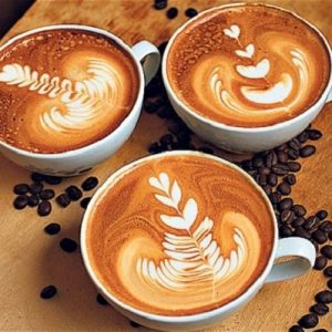 خرید یک فنجان لاته
